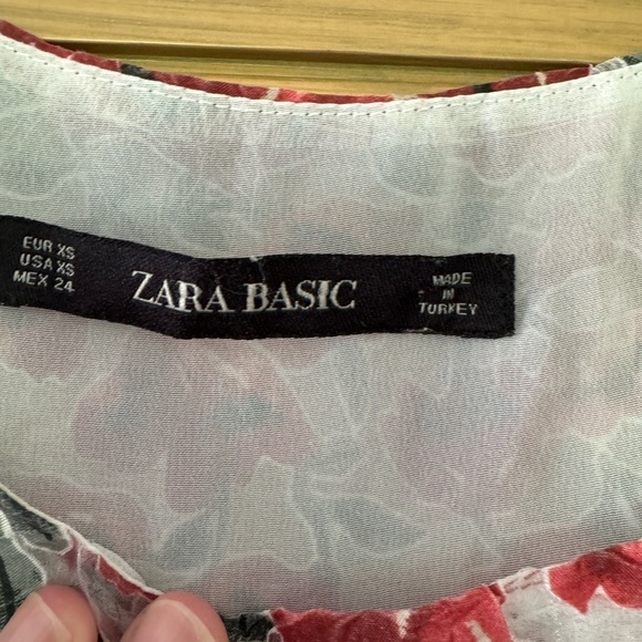 Zara Basic Sleeveless Pullover Floral Peplum Top / Lined / XSmall - Picture 5 of 12